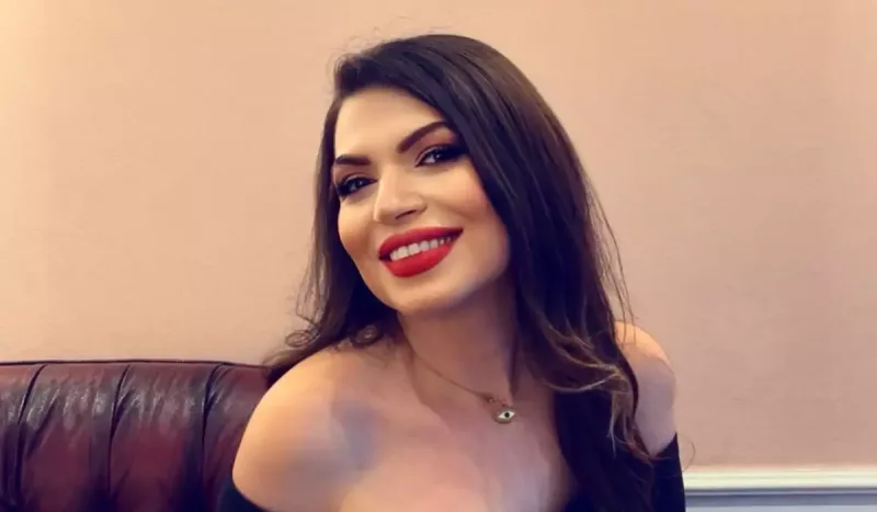 “Sabahımı onkoloq yanında açdım” - Zümrüd