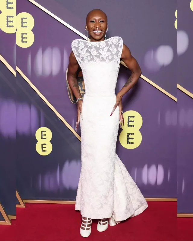 BAFTA qırmızı xalısından görüntülər