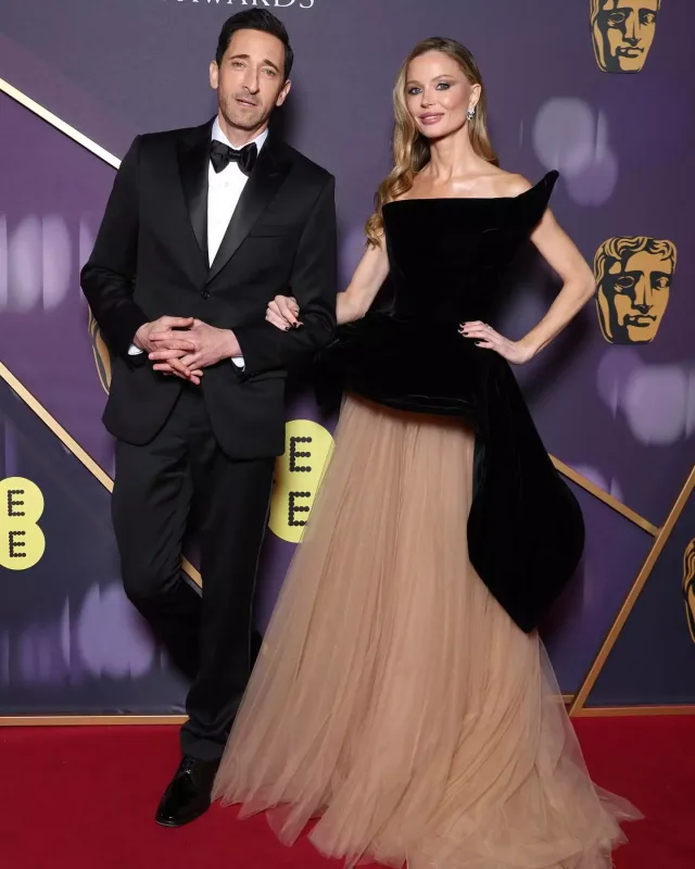 BAFTA qırmızı xalısından görüntülər