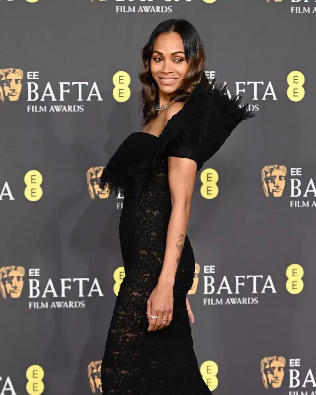 BAFTA qırmızı xalısından görüntülər