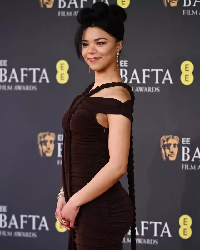 BAFTA qırmızı xalısından görüntülər