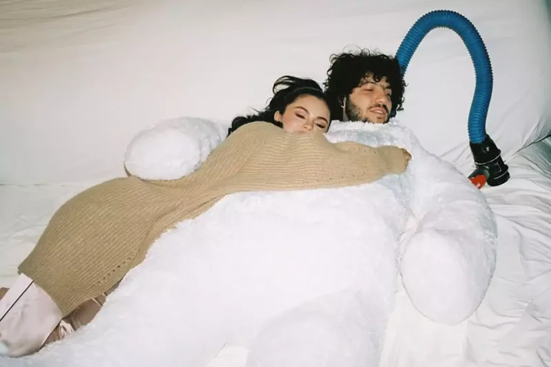 Selena və Benni 35 milyona yeni ev aldılar