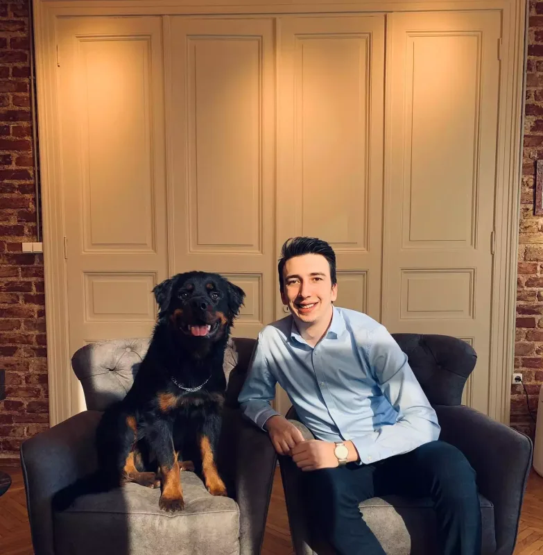 “Şakir Paşa ailesi: Mucizeler ve Skandallar”ın aktrisası iş adamı ilə eşq yaşayır