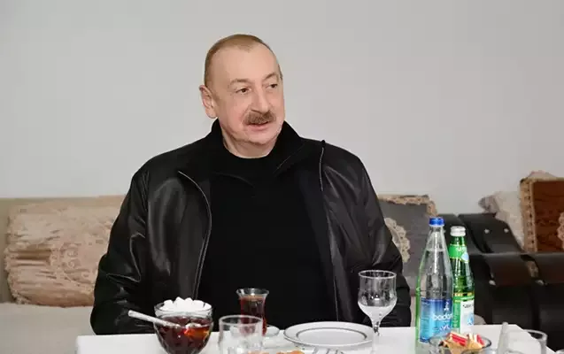 Prezident onlara qonaq getdi - Fotolar