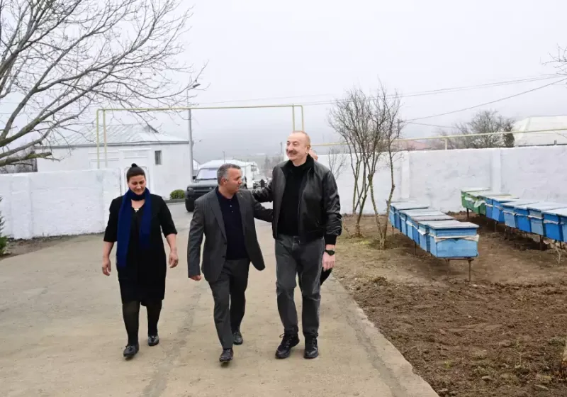 Prezident onlara qonaq getdi - Fotolar