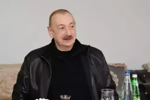 “Ancaq bu bölgənin balını yeyirəm” - Prezident