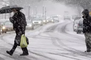 Qar, şaxta, külək...