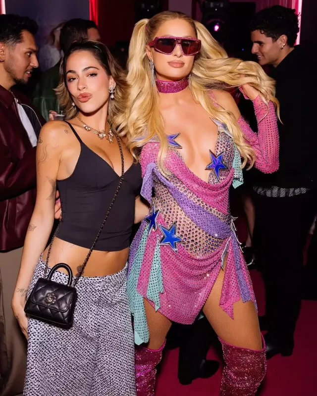 Paris Hilton 44 yaşını belə keçirtdi