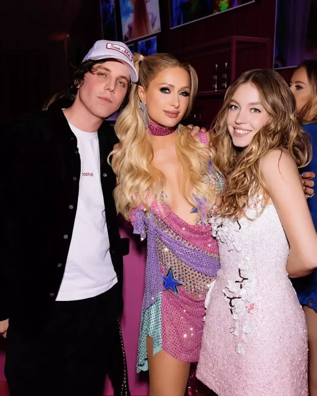 Paris Hilton 44 yaşını belə keçirtdi