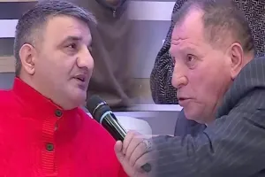 “Qoca kişidir, qırmızı geyinib” - Anar efirdə Rüfətə söz atdı
