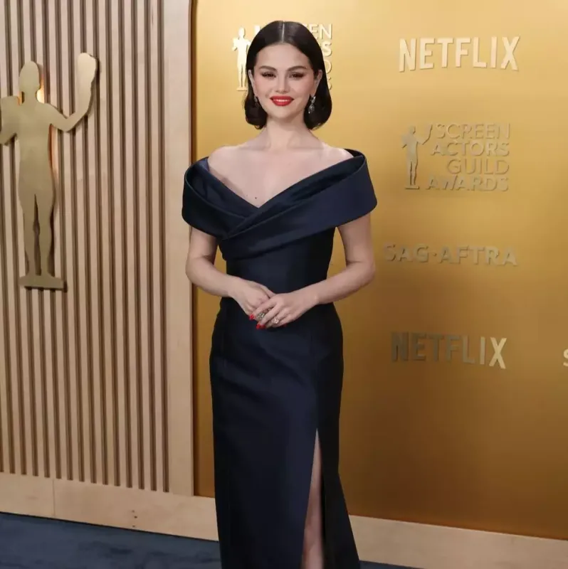 Selena Qomezin arıqlamasının əsl səbəbi üzə çıxdı