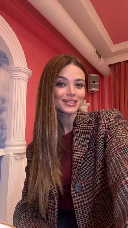 “Ürəyim” - Nəzrindən anasına