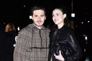 Bekhamın oğlu arvadı ilə belə görüntüləndi