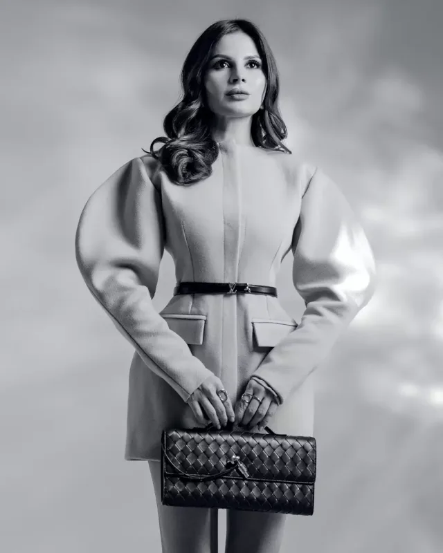 Aynişan “Nargis” üçün kamera qarşısında