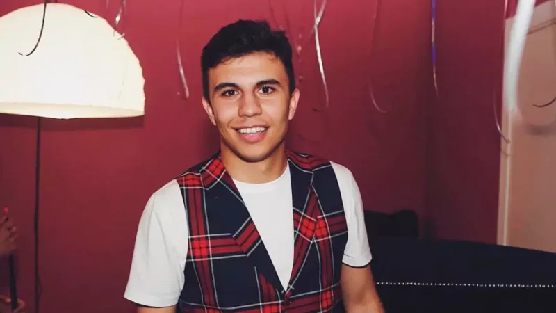 Azərbaycanlı blogerin Rusiyaya girişi 70 il qadağan edildi!