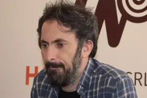 Azərbaycanlı yazıçının oğlu itdi - Foto