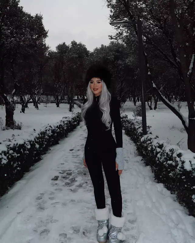 Həmayıldan fərqli imic