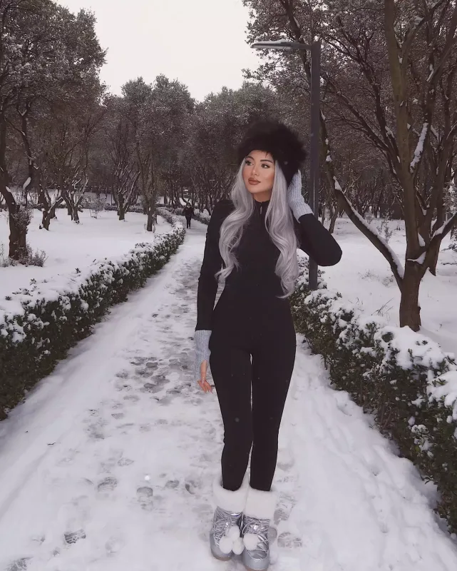 Həmayıldan fərqli imic