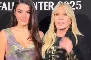 Hande Erçel Donatella Versace ilə...