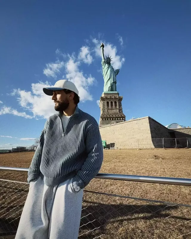 Azərbaycanlı müğənninin Amerika macəraları