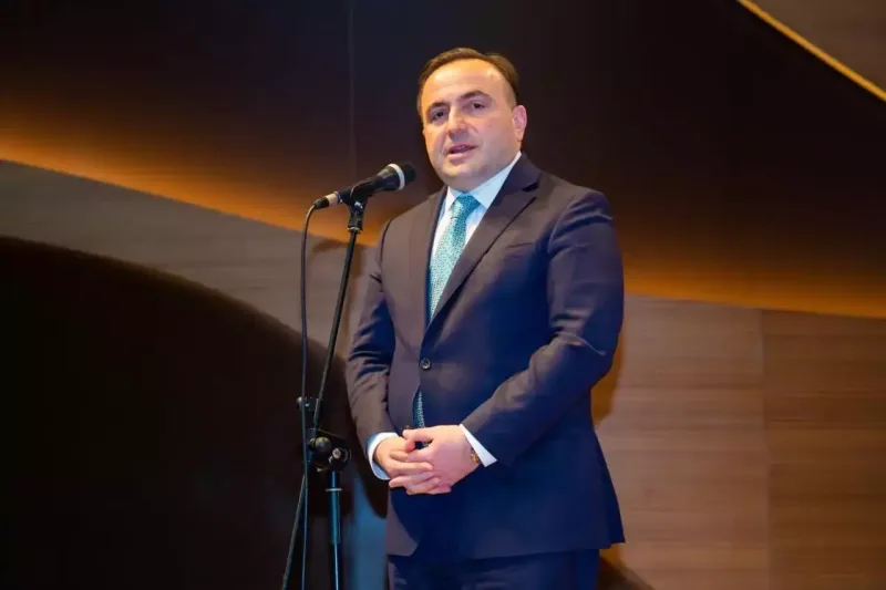 Füzulinin 530 illiyinə həsr olunan ikicildlik nəşrin təqdimatı keçirilib