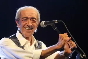 Edip Akbayram vəfat etdi!