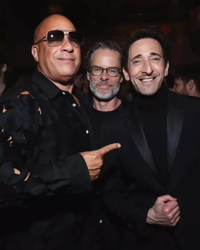 “Oskar” partisindən fotolar