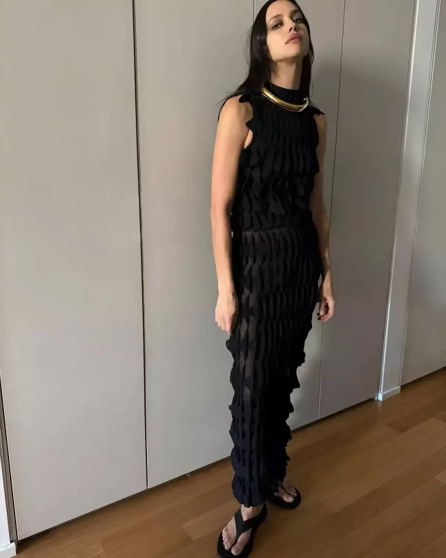 İrina Şeykdən dəbdəbəli fotolar