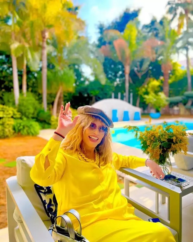 Qalkin xanımı Puqaçovanın yeni şəkillərini paylaşdı