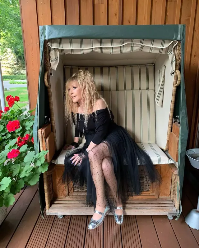 Qalkin xanımı Puqaçovanın yeni şəkillərini paylaşdı