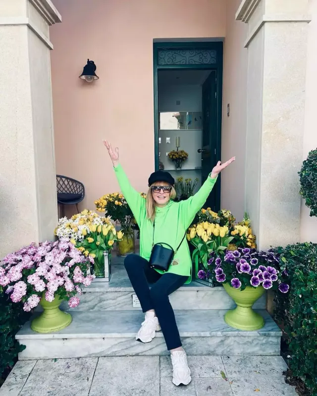 Qalkin xanımı Puqaçovanın yeni şəkillərini paylaşdı