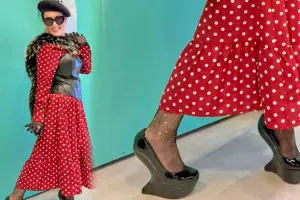 Elzanın qəribə ayaqqabıları - Fotolar