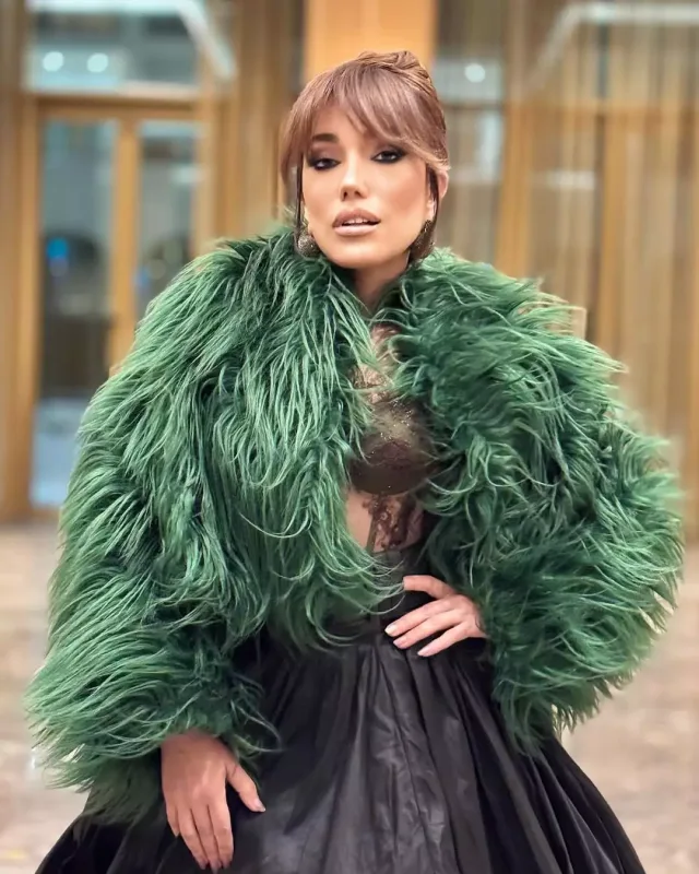 “Mən yaşıla vurğunam” - Lalə Məmmədova