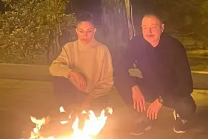 Prezident və xanımı çərşənbə tonqalı ətrafında - Fotolar