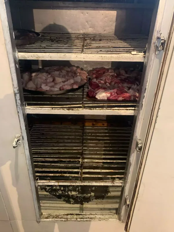 “Sərin”də mənşəyi məlum olmayan ətdən yemək hazırlanırmış