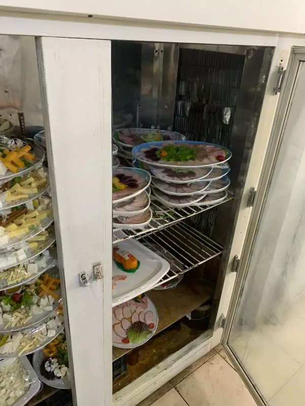 “Sərin”də mənşəyi məlum olmayan ətdən yemək hazırlanırmış