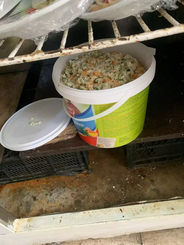 “Sərin”də mənşəyi məlum olmayan ətdən yemək hazırlanırmış