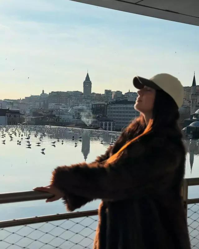 Kəmalədən günəşli havada kürklü fotolar