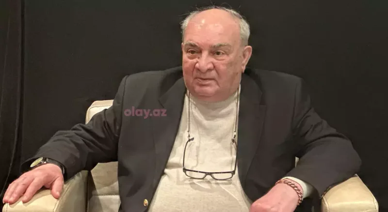 Xalq artistinin vəziyyəti kritikdir