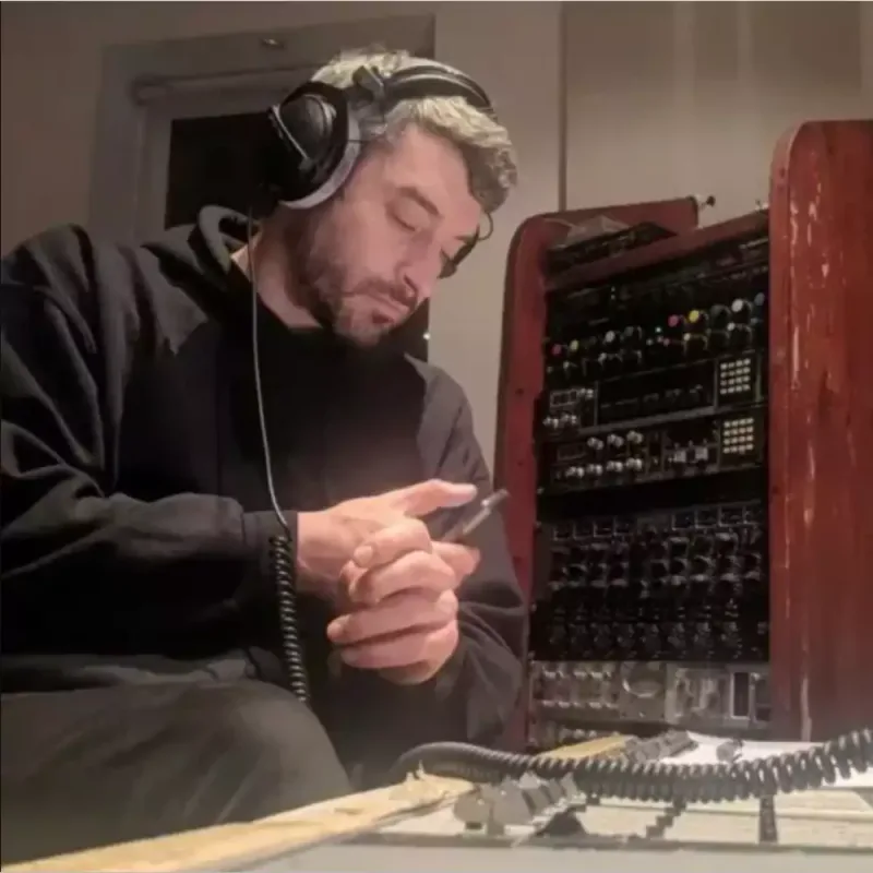 Natali Portman onunla sevgilidir!