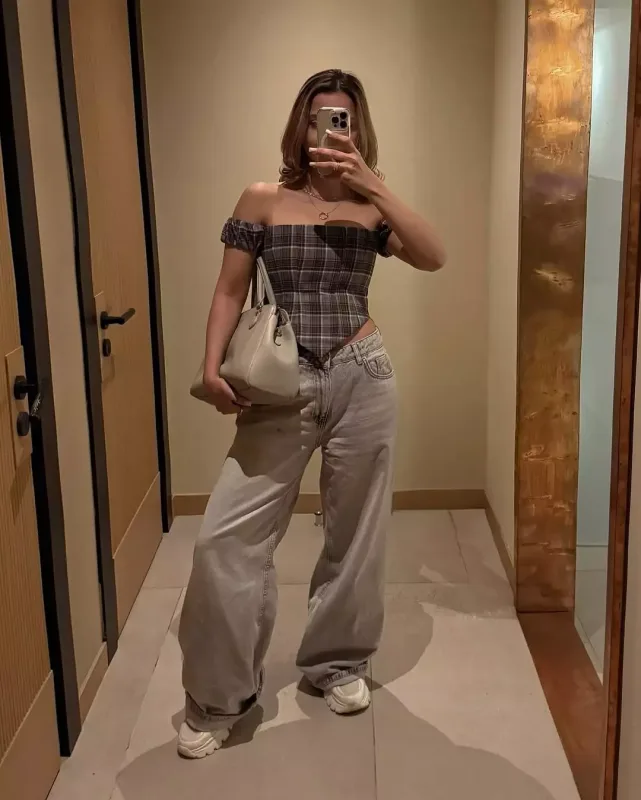 Aysellə İlkinin bayram yeməyi - Fotolar