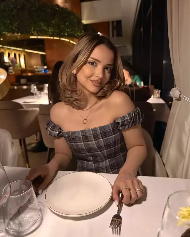 Aysellə İlkinin bayram yeməyi - Fotolar