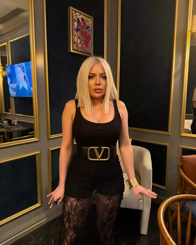 Səidə özünə doğum günü keçirdi