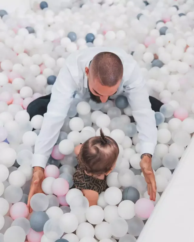 Maluma qızına doğum günü partisi keçirdi