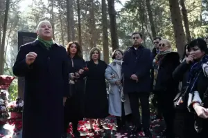 Bəşir Səfəroğlunun xatirəsi yad edildi - Fotolar