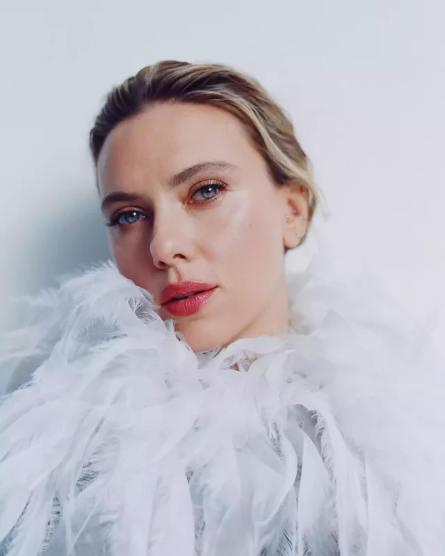 Hollivud ulduzu buna görə fanatları ilə şəkil çəkdirmir