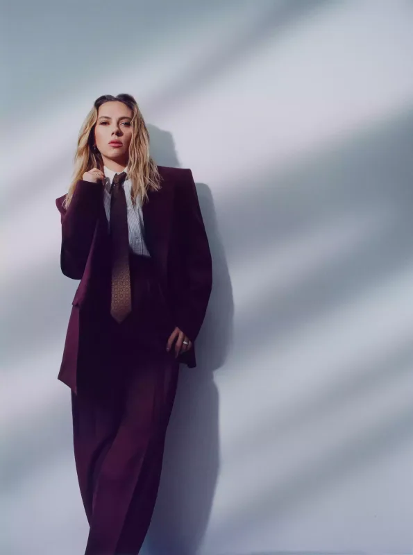 Hollivud ulduzu buna görə fanatları ilə şəkil çəkdirmir