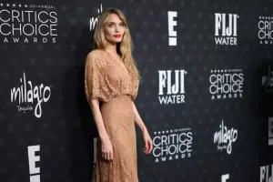 Uşaqları Ancelina üçün həyacan təbili çalır