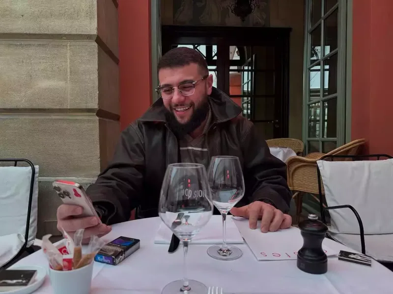 Azərbaycanlı müğənni Luvrda