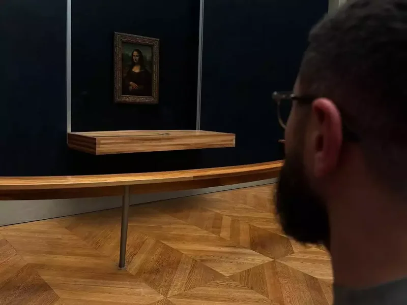 Azərbaycanlı müğənni Luvrda